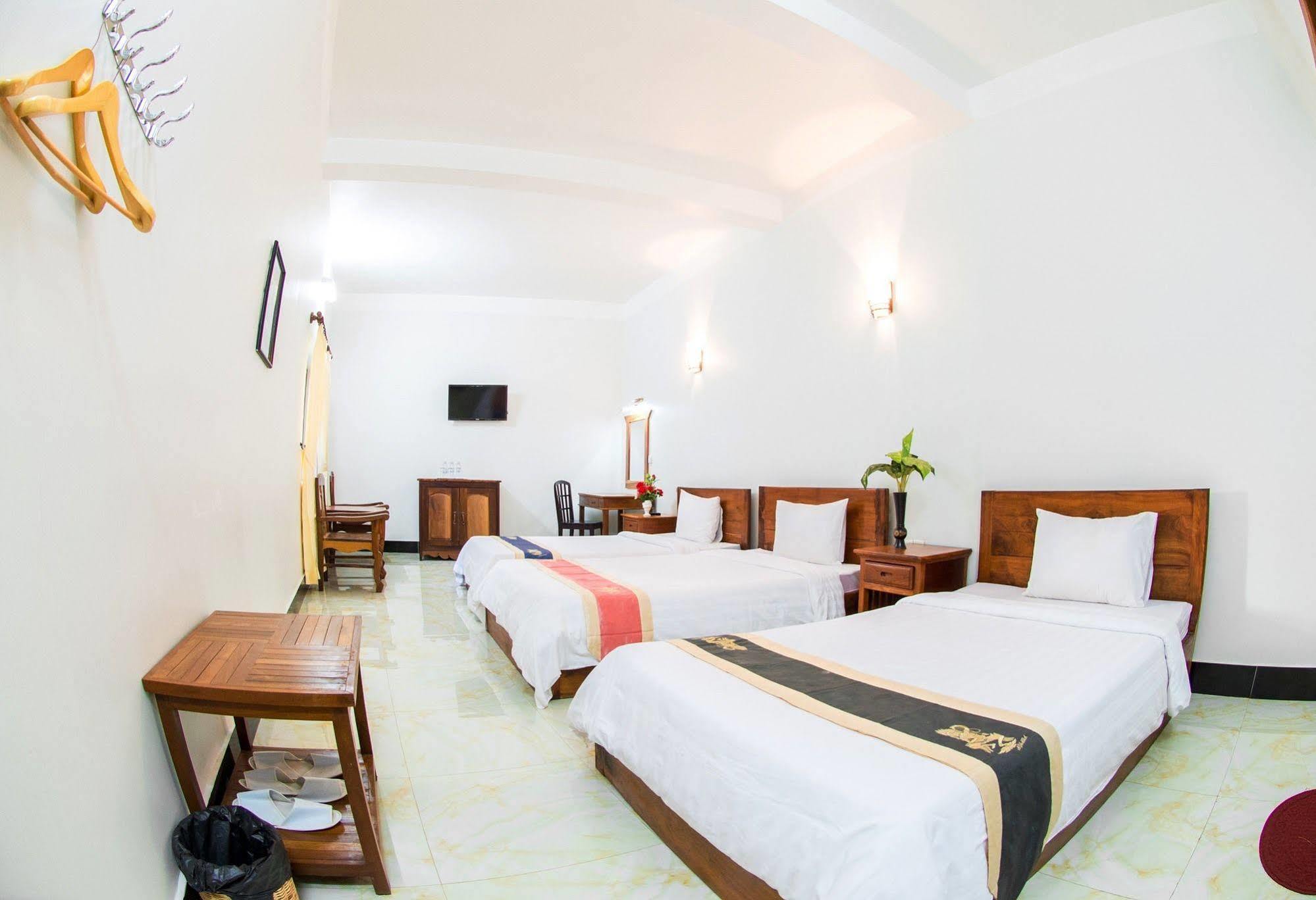 Angkor Udom Guesthouse Сіємреап Екстер'єр фото