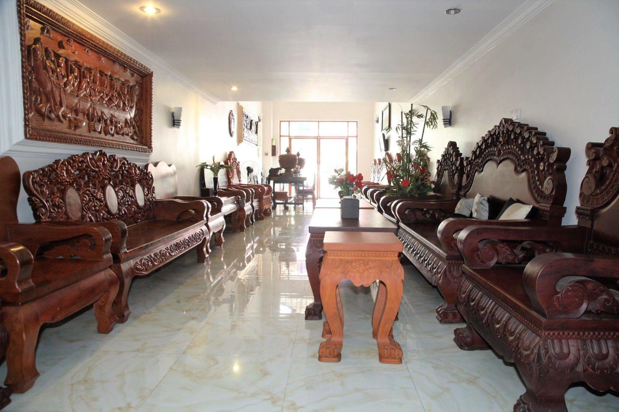 Angkor Udom Guesthouse Сіємреап Екстер'єр фото