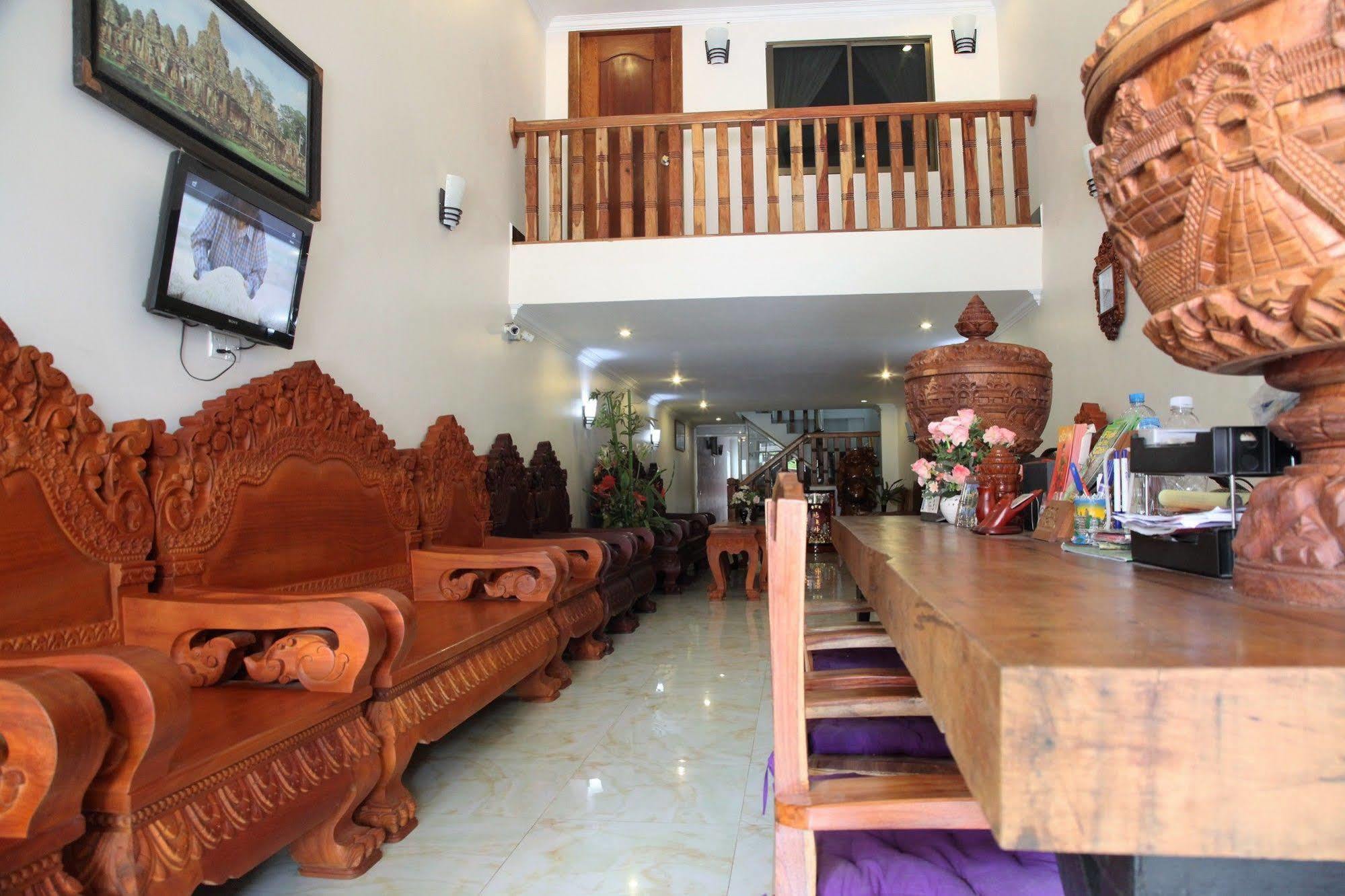 Angkor Udom Guesthouse Сіємреап Екстер'єр фото